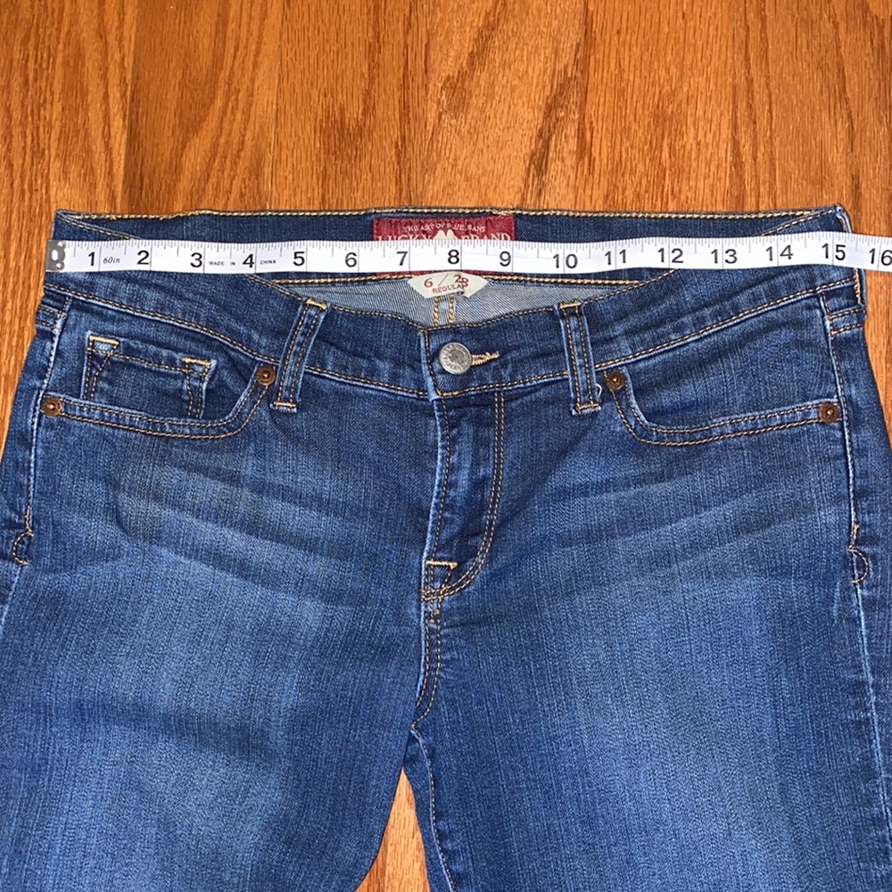 Lucky Brand Charlie Baby Boot Jeans. Size 6/28 Regular - Picture 12 of 15